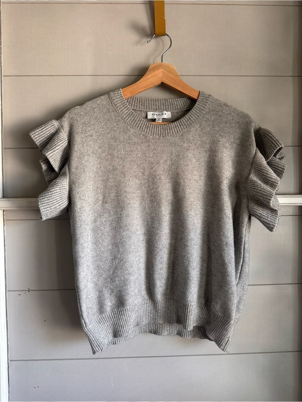 Gilli Light Gray Ruffle Sleeved Sweater